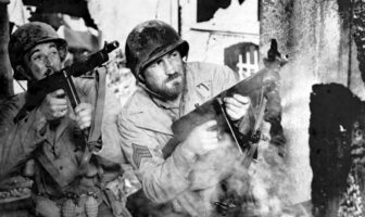 Também Somos Seres Humanos – 1945 (Resenha)